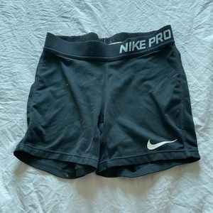 Black Nike pros